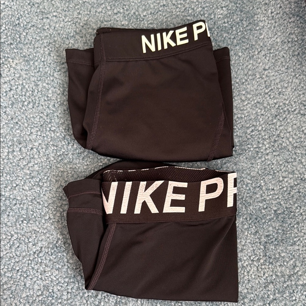 Nike Black Leggings with White NIKE PRO Waistband